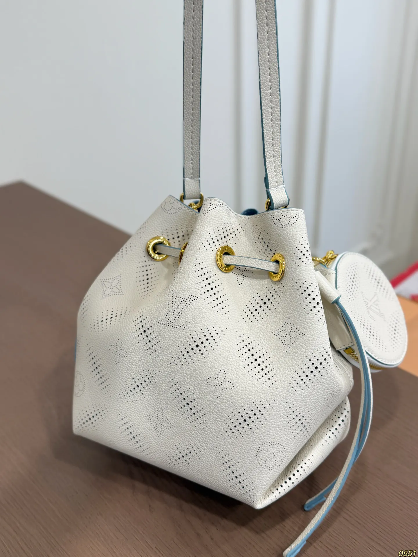 Louis Vuitton Bucket Bag Casual Image 9 Louis Vuitton Bucket Bag Casual Image 9